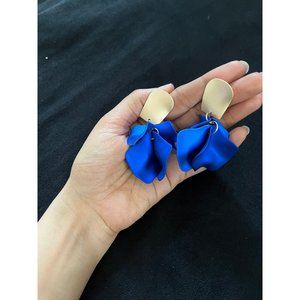 Royal blue earrings , blue petal earrings flower long wedding large blue earring